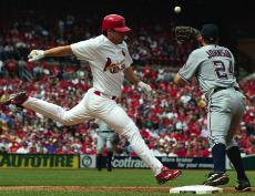 Cardinals victory closes record month