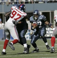 Seahawks must play Chicago without Shaun Alexander, out with broken foot