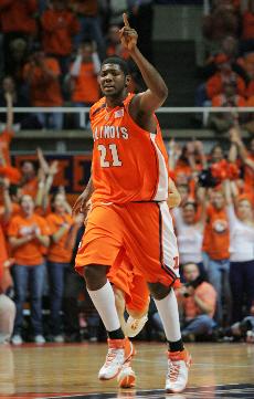 Game Notebook: Carlwell offers needed energy to Illini squad