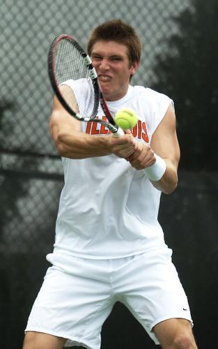 Ryan Rowe returns against Northwestern at Atkins Tennis Center on Saturday, March 31, 2007. Rowe won his singles and doubles match to help the Illini in a 6-1 victory. Beck Diefenbach
