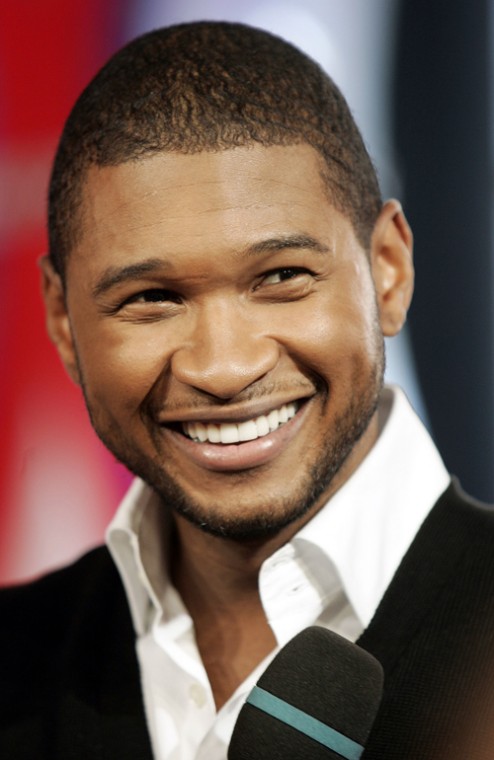 %2A%2A+FILE+%2A%2A+Usher+is+seen+in+this+Aug.+14%2C+2006+file+photo+in+New+York.+Usher+announced+Wednesday+that+he+and+fiance+Tameka+Foster+are+expecting+their+first+child+together.+%28AP+Photo%2FJeff+Christensen%29+Phil+Collins%0D%0A
