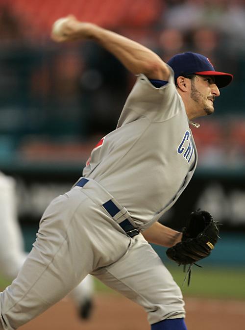 Chicago Cubs pitcher Jason Marquis throws against the Florida Marlins at Dolphin Stadium in Miami on Wednesday. The Cubs lost by a 7-4 THE ASSOCIATED PRESS, LYNNE SLADKY
