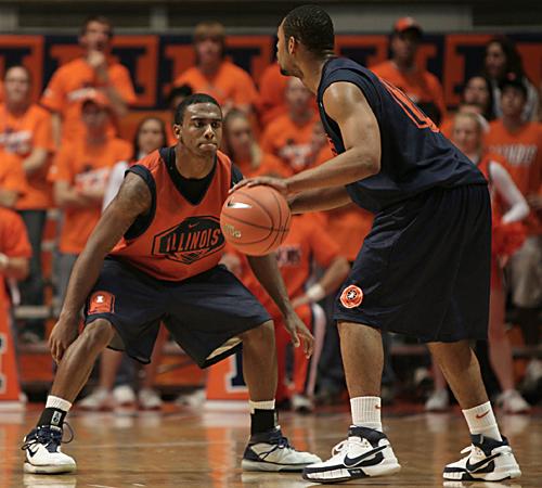 Jeff Jordan plays defense during the Orange and Blue Scrimmage at Assembly Hall on Sunday. Laura Prusik

