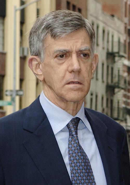 In this July 28, 2005 file photo, philanthropist Alberto Vilar arrives at Manhattan federal court in New York. Louis Lanzano, The Associated Press
