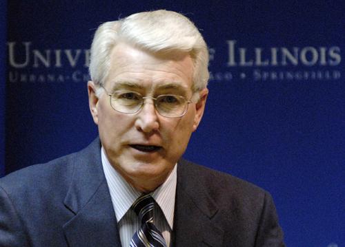Former Illinois State Governor Jim Edgar speaks at the Institute of Government and Public Affairs in Champaign, Ill. on Wednesday Feb. 11, 2009. Brennan Caughron
