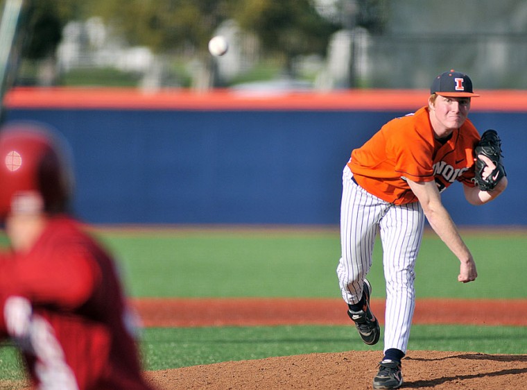 Illinois Will Strack pitches during the ninth inning of game two in Saturdays double-header against Indiana.
