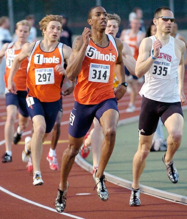 Illinois Gary Miller sprints to a first place win for the mens 800-meter dash at the April Twilight on April 30, 2008.
