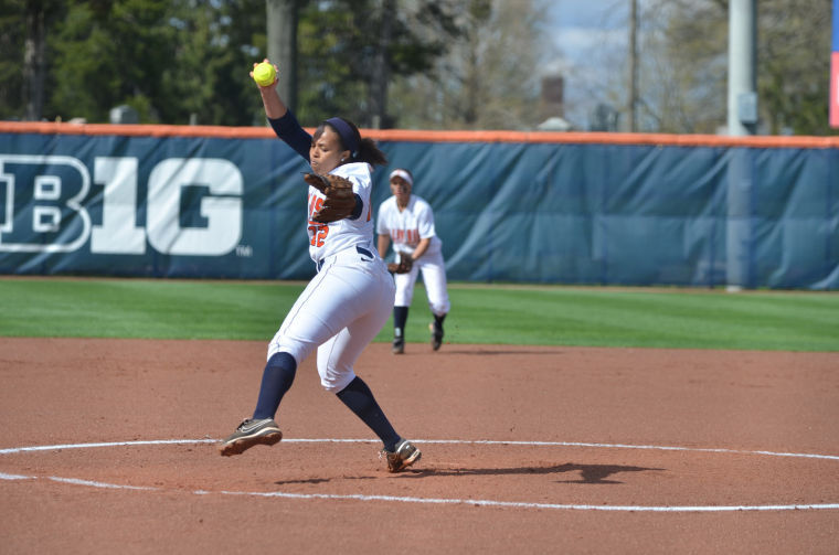 Shelese Arnold (12) pitches during the second game of a double header against Indiana on April 20, 2013, at Eichelberger Field. The Illini won 1-0.