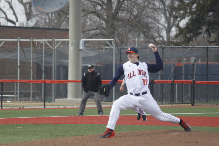 Illinois baseball prepares for Eastern Illinois without Hartleb