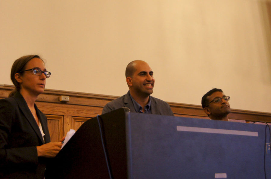 Professor+Steven+Salaita+spoke+for+the+first+time+since+the+university+rescinded+his+job+offer+at+the+YMCA+on+Tuesday.+Hundreds+of+people+gathered%2C+chanted%2C+and+cheered%2C+as+Salaita+spoke+about+the+matter.