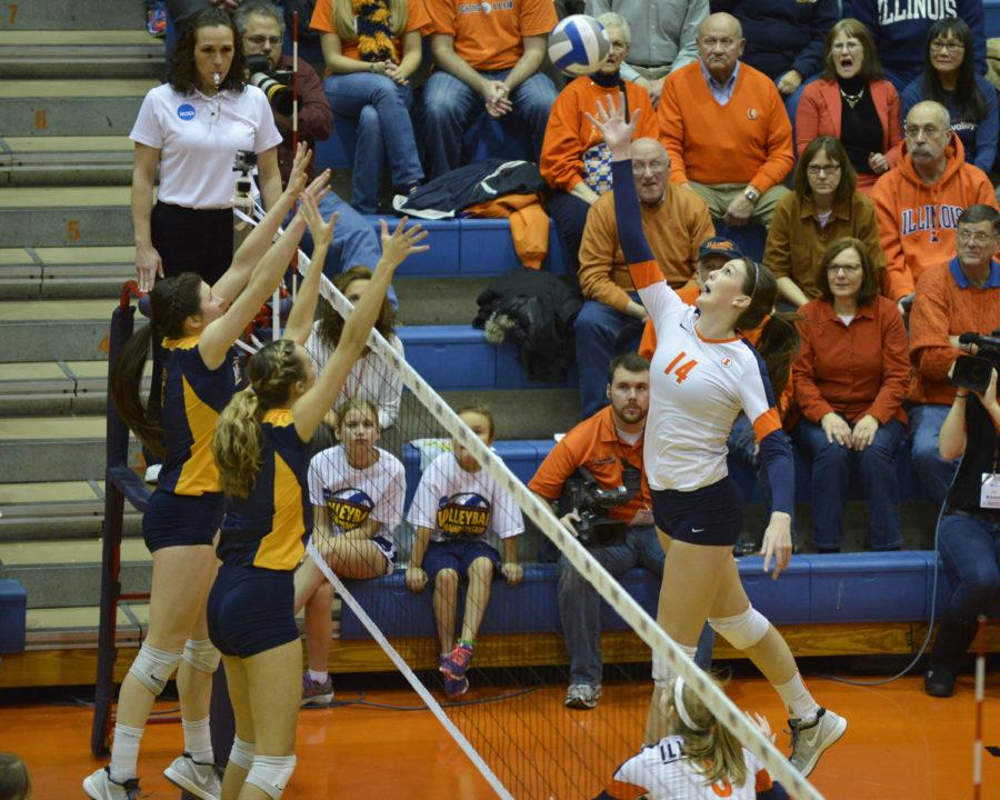 Illinois Liz McMahon was one of 30 seniors across the country to be nominated for the Senior CLASS Award, which celebrates student-athletes on and off the volleyball court.