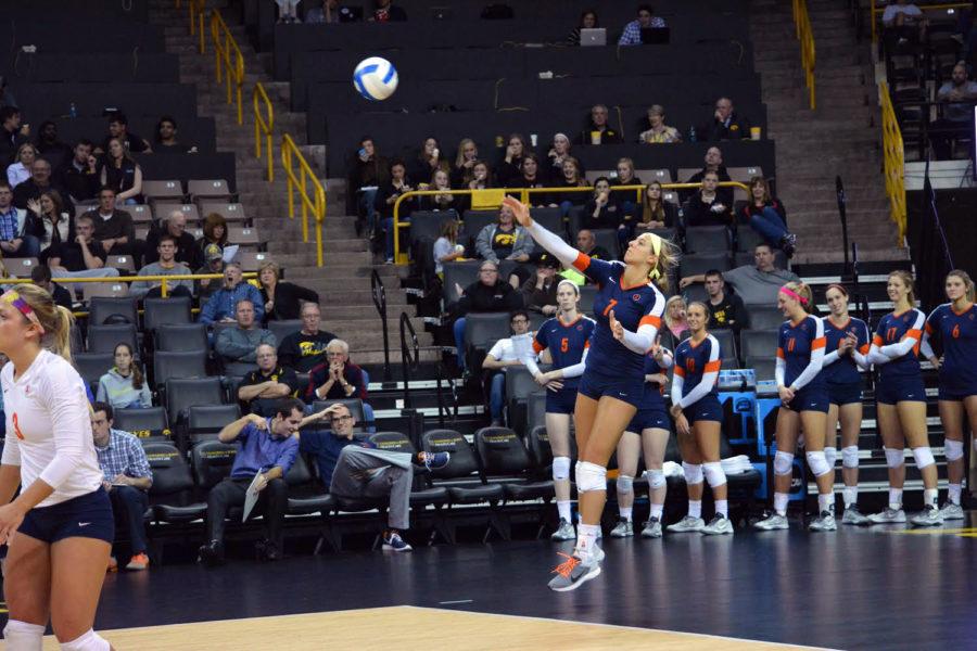 Illinois Jocelynn Birks serves the ball during the game against Iowa at the Carver-Hawkeye Arena on Wednesday.