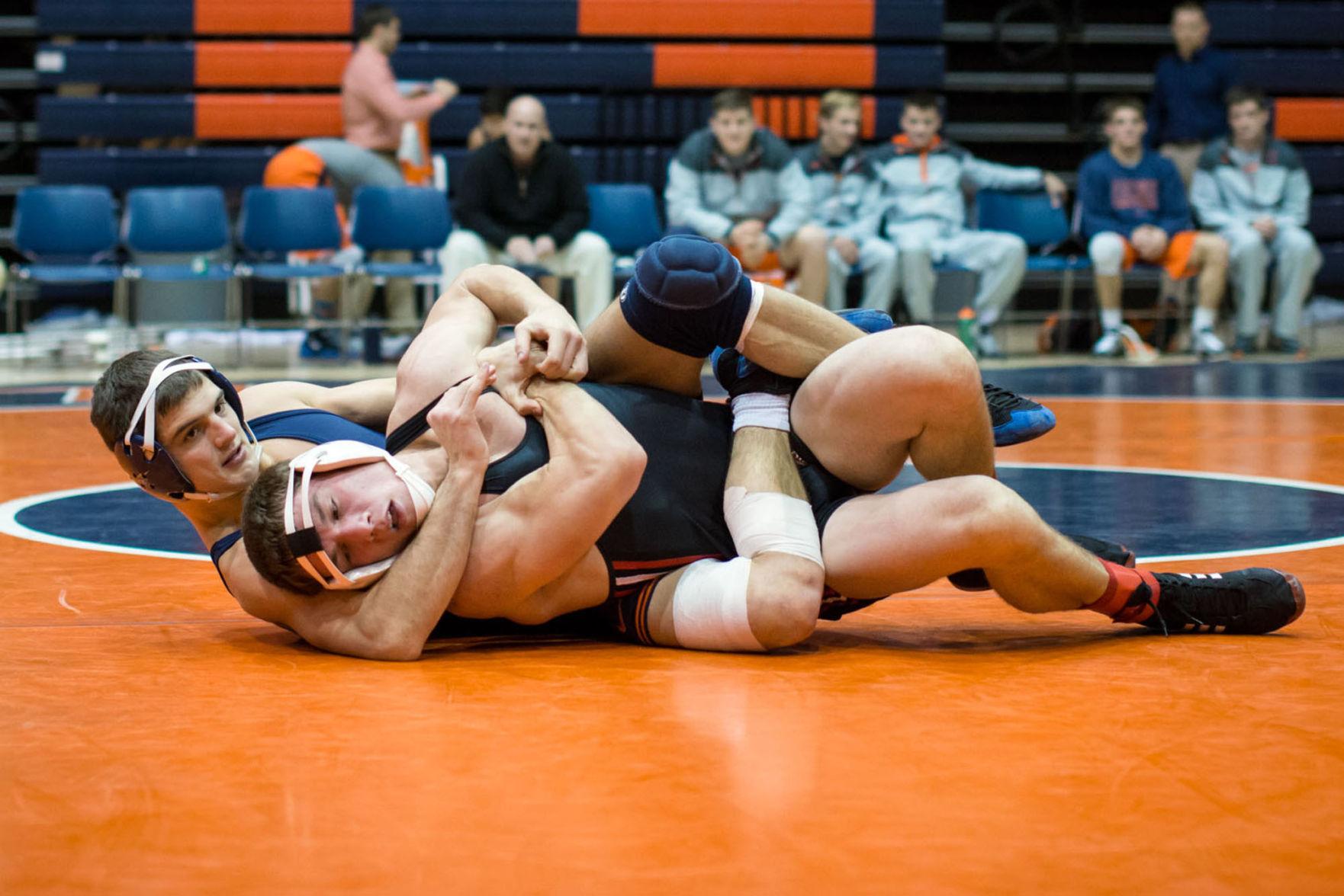 Illinois wrestling hopes to avoid a third consecutive loss | The Daily