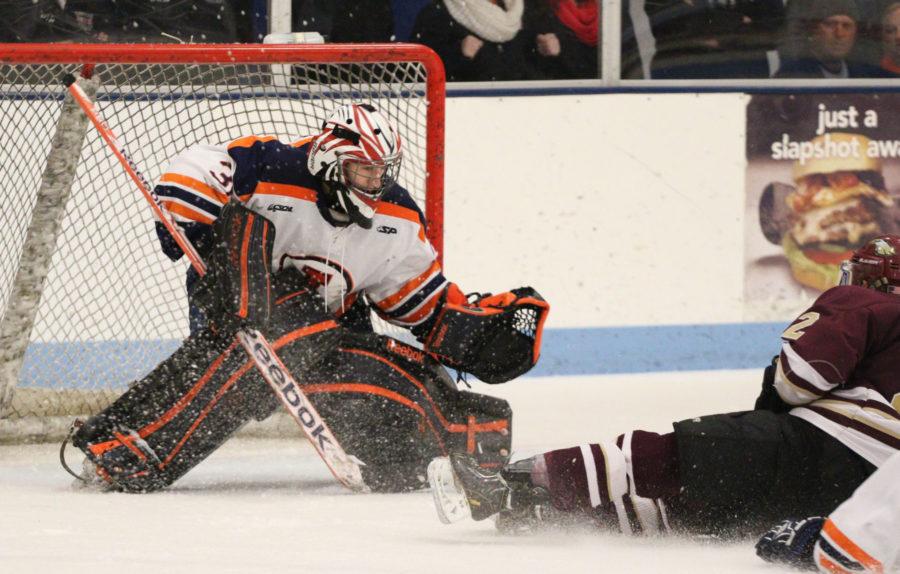 Illinois Joe Olen (31) attempts to block a shot during the hockey game vs. Robert Morris at the Ice Arena on Saturday, Jan. 24, 2015. The Illini lost 4-3.