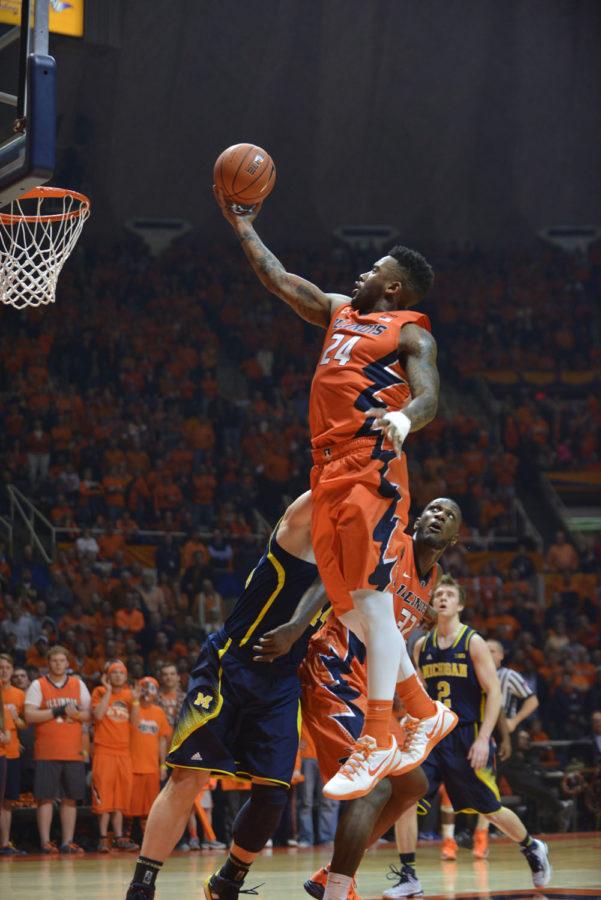 Illinois%E2%80%99+Rayvonte+Rice+goes+up+for+a+layup+against+Michigan+at+State+Farm+Center+on+Thursday.+Rice+had+missed+the+past+nine+games+with+injury+and+suspension.