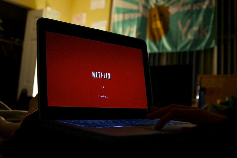 Binge-watching sees rise in popularity, potential links to health issues
