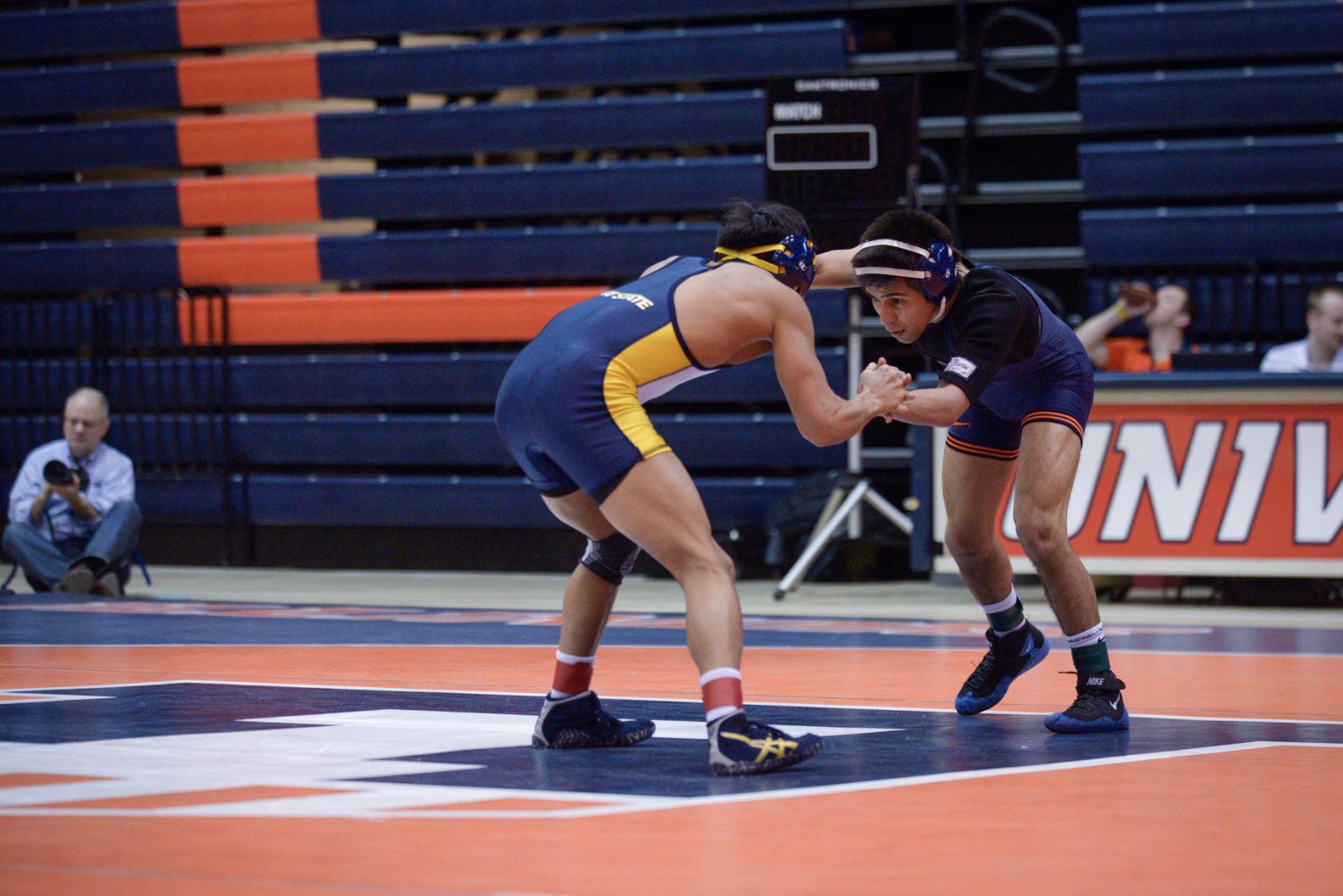 Illinois wrestling sends full lineup to NCAAs - The Daily Illini