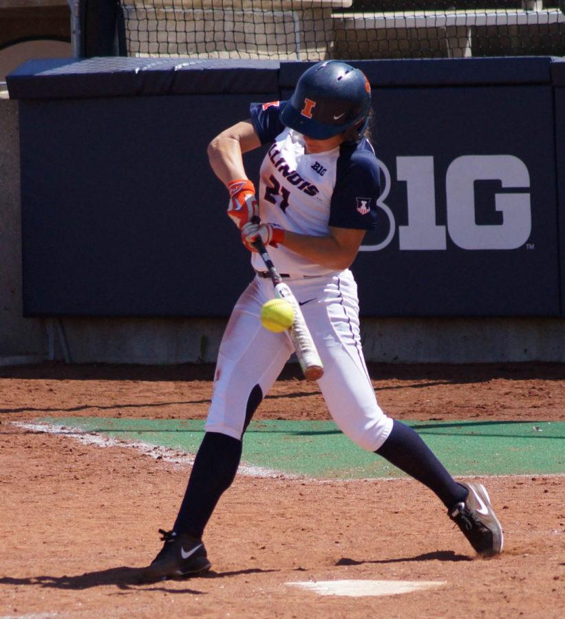 Illinois+Allie+Bauch+%2821%29+attempts+to+hit+the+ball+during+the+softball+game+vs.+Purdue+at+Eichelberger+Field+on+Sunday.+Purdue+won+8-7.