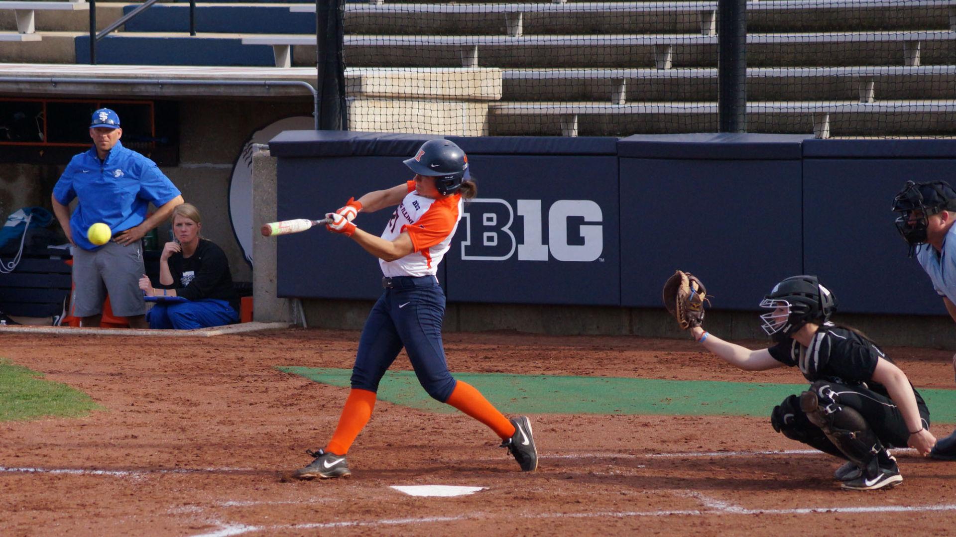 Illinois softball gets seventh-straight in Chicago - The Daily Illini