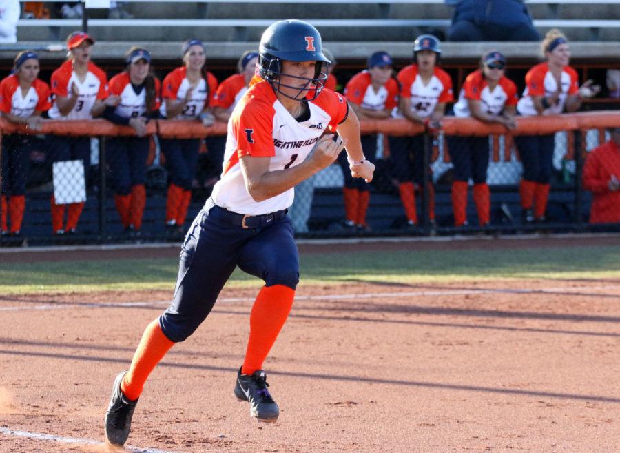 Illinois Kylie Johnson (1) sprints for first base after hitting the ball during the softball game v. Illinois State at Eichelberger Field on Tuesday, Mar. 31, 2015. Illinois won 5-4.