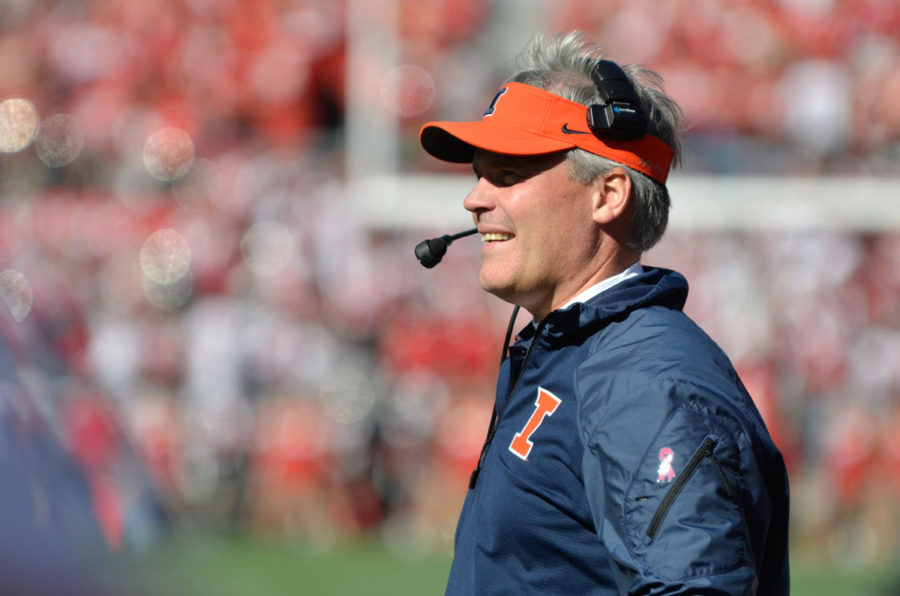 Illinois+head+coach+Tim+Beckman+smiles+after+a+touchdown+during+the+game+against+Wisconsin+at+Camp+Randall+Stadium+in+Madison%2C+Wis.+on+Saturday%2C+Oct.+11%2C+2014.+The+Illini+lost+38-28.