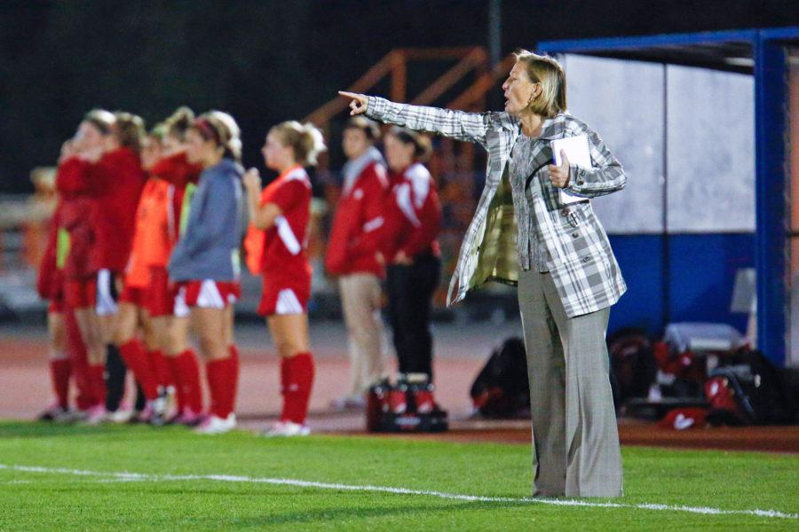 Illinois head coach Janet Rayfield instructs her team during the game against No. 20 Wisconsin at the Illini Soccer and Track Stadium on Saturday, Oct. 12, 2013.