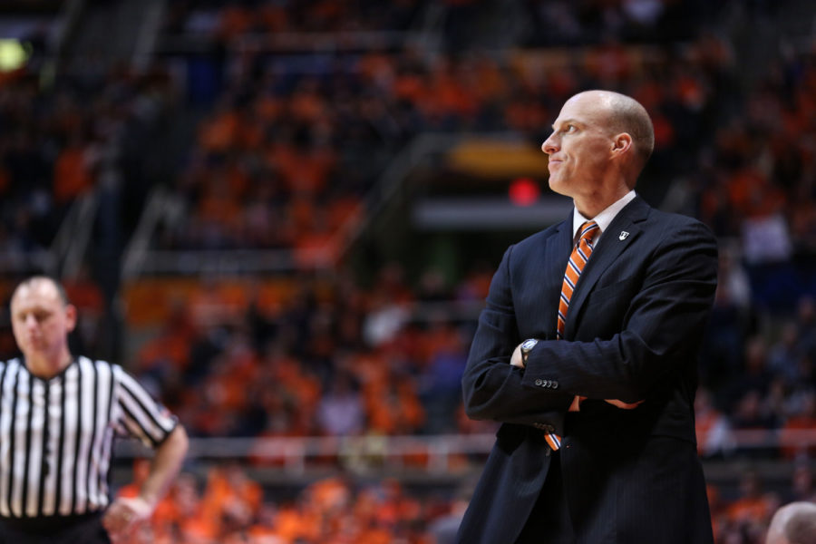 Illinois+head+coach+John+Groce+reacts+to+a+play+on+court+during+last+seasons+86-80+Illini+win+over+Northwestern.+His+team+dropped+a+58-56+game+to+the+Wildcats+on+Saturday+night.