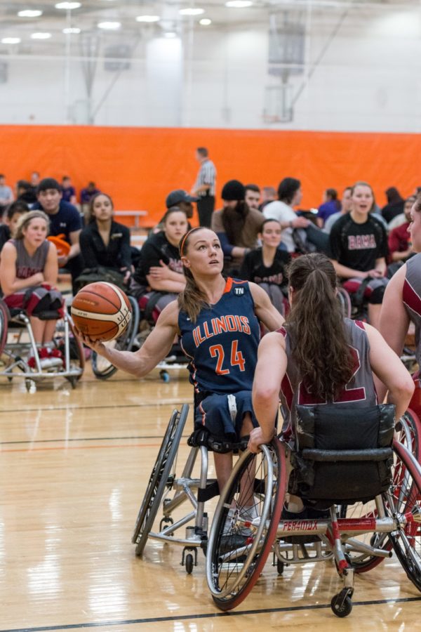 Illinois+wheelchair+basketball+teams+cruise+through+day+one+at+nationals