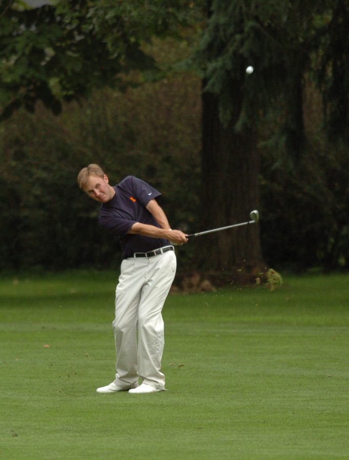 Illinois golfer Patrick Nack practices at Urbana Golf and Country Club Thursday, September 14, 2006.  Mens golf will play at Olympia Fields September 24-25.