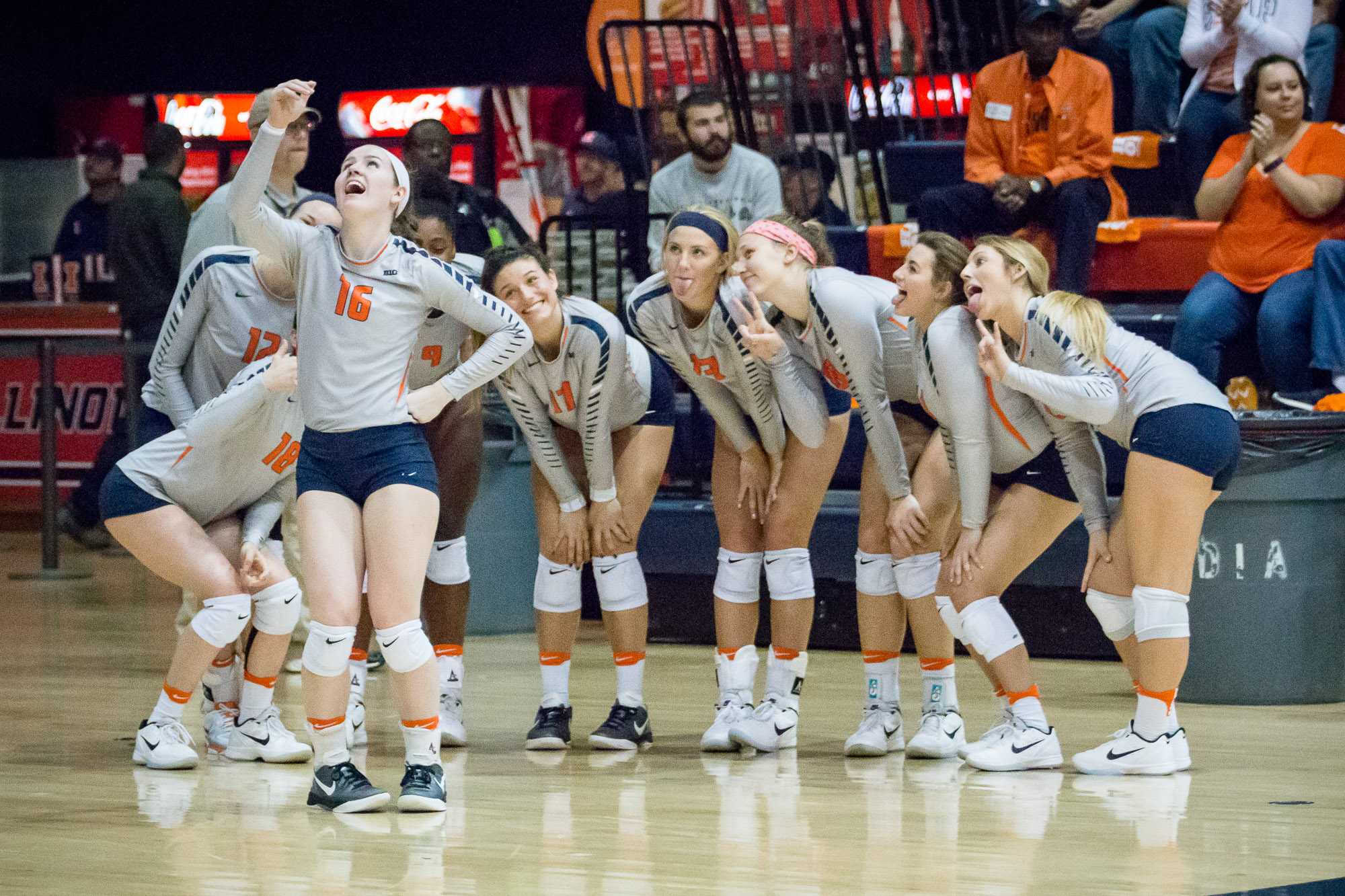 Illinois Volleyball Senior Mckenna Kelsay Just Loves Life The Daily Illini 9530