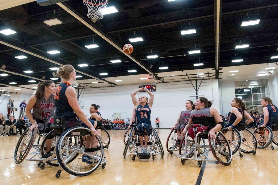 Illinois Megan Blunk shoots the ball during the game against Alabama at the Activities and Recreation Center on Feb. 12, 2016. The Illini won 56-47.