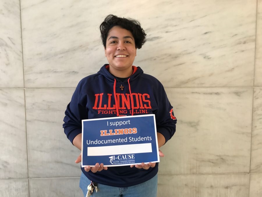 Ana+Rodas%2C+a+DACA+holder+and+junior+in+FAA%2C+has+struggled+to+find+resources+for+undocumented+students.+She+hopes+a+new+University+website+will+change+that.