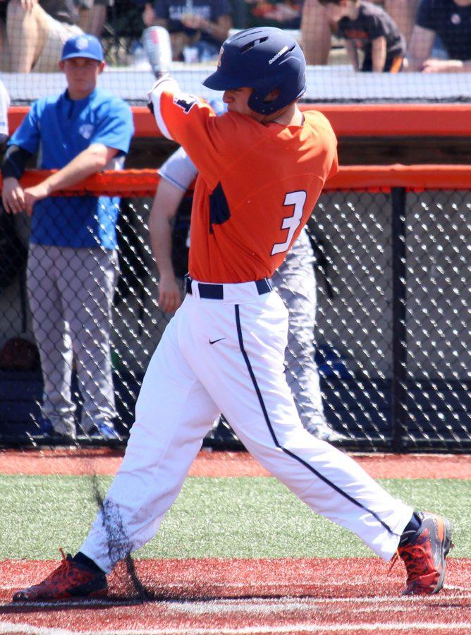 Jack Yalowitz takes a swing at Illinois Field on April 17, 2016. Illinois played against Saint Louis and won 6-2.