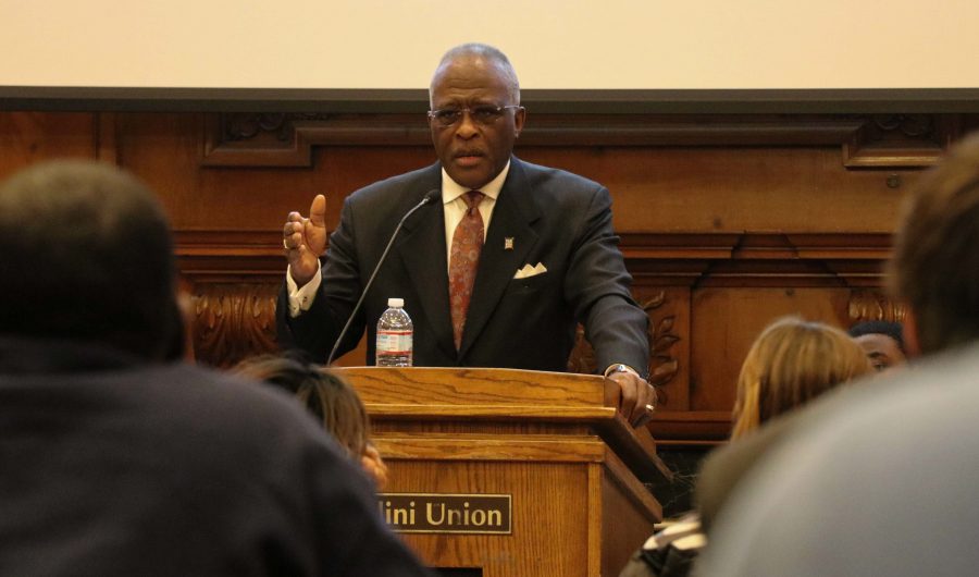 Chancellor Jones met with the Illinois Student Government for the first time to answer questions in the Pine Lounge of the Illini Union on Wednesday night.