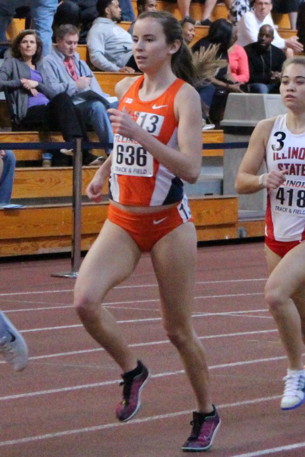 Illinois Valerie Bobart running in the Orange and Blue meet at the Armory on Saturday, Feb. 20, 2016