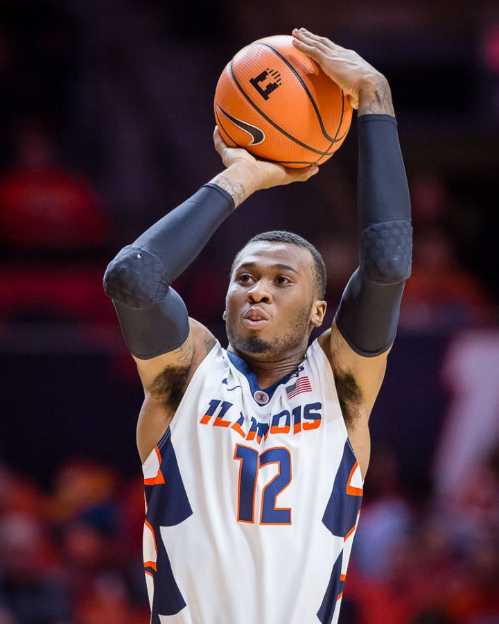 Illinois forward Leron Black (12) shoots the ball during the game against Wisconsin at the State Farm Center on Thursday, Feb. 8, 2018.