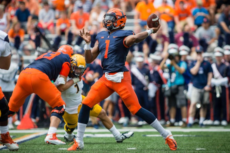 Illinois quarterback AJ Bush (1) throws a pass during the game against Kent State at Memorial Stadium on Saturday, Sept. 1, 2018.