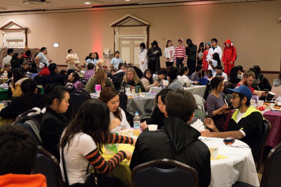The Illini Union Board hosts a costume contest in the ballroom of the Illini Union on Friday. Prior to this, IUB canceled three events in October.
