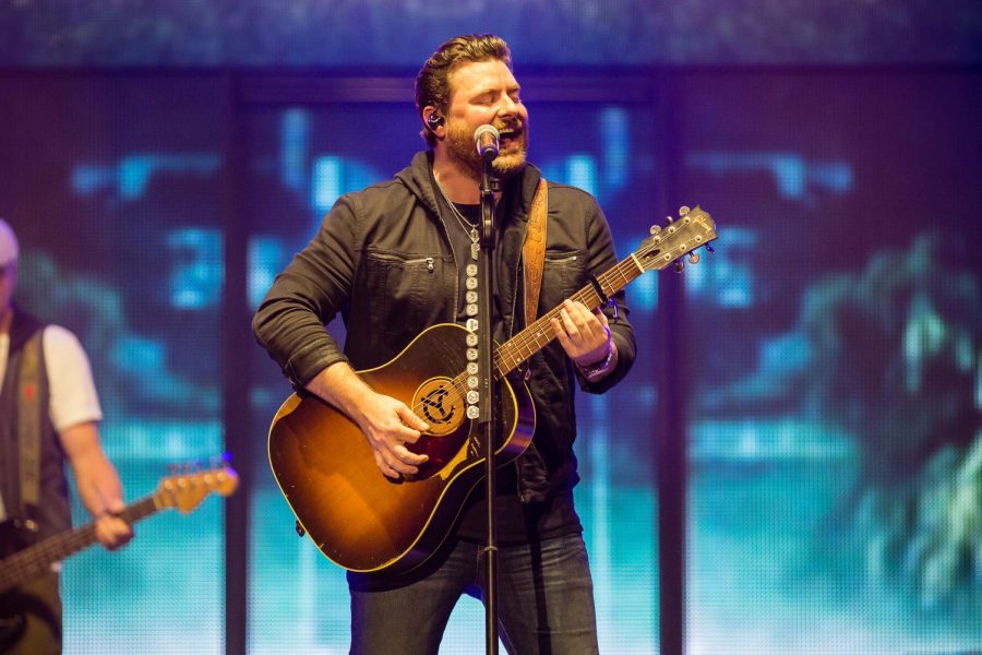 Country music singer Chris Young performs at State Farm Center as part of his Losing Sleep World Tour on Saturday.