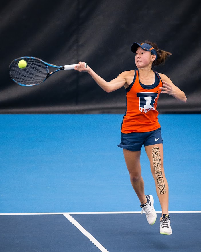 Illinois+Emilee+Duong+returns+the+ball+during+the+match+against+Notre+Dame+at+Atkins+Tennis+Center+on+Friday%2C+Feb.+8%2C+2019.+The+Illini+won+4-3.
