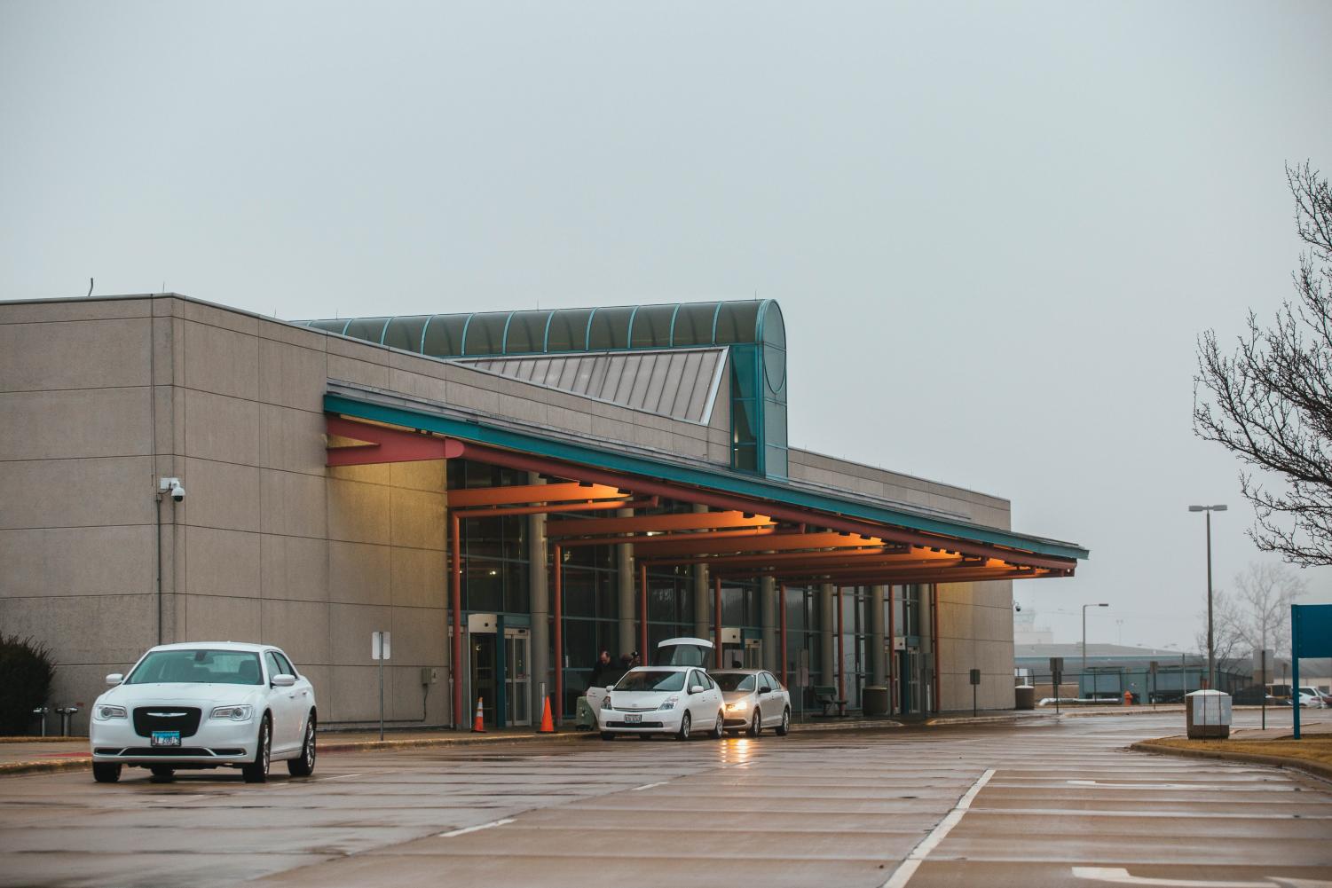 Willard airport executive director takes off from CU area The Daily