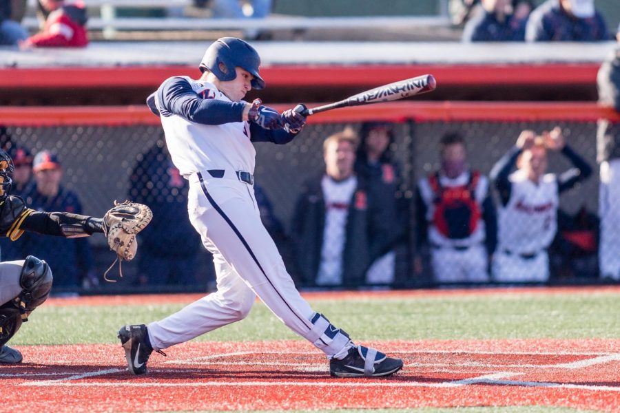 Senior outfielder Jack Yalowitz swings at a pitch during Illinois game against Milwaukee at Illinois Field on Wednesday March 14, 2018.