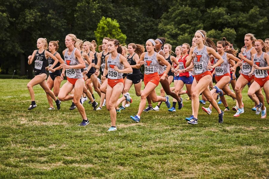 The+women%E2%80%99s+cross+country+team+kicks+off+its+fall+campaign+on+Friday.+Both+the+women%E2%80%99s+and+men%E2%80%99s+teams+dominated+the+Illini+Open.