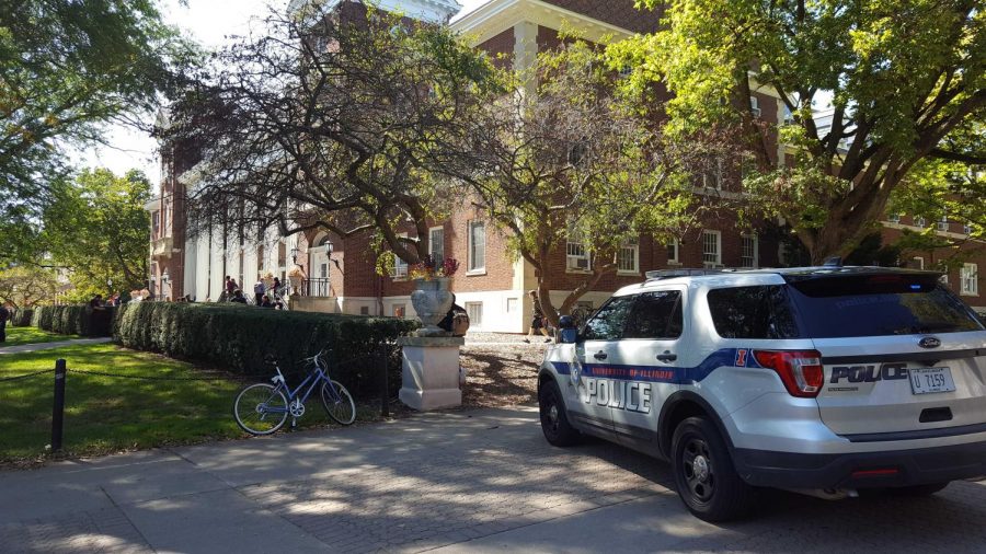 A University police car is parked in front of the English Building on Monday. A gas leak was reported at the building around 11:30 a.m. Monday. 