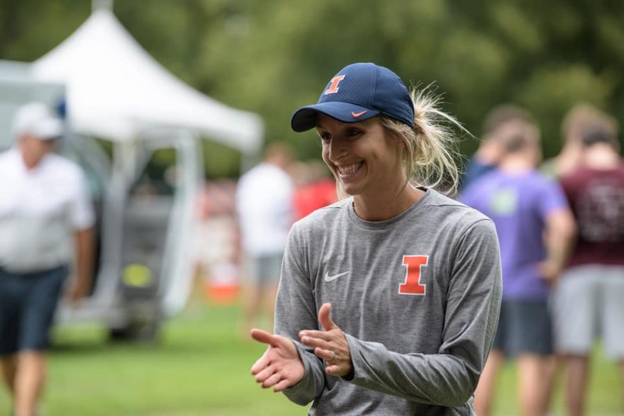 Women’s cross country and track head coach Sarah Haveman was named U.S. Track and Field and Cross Country Coaches Association Midwest Region Women’s Coach of the Year. Haveman is the second Illinois coach to receive the award.