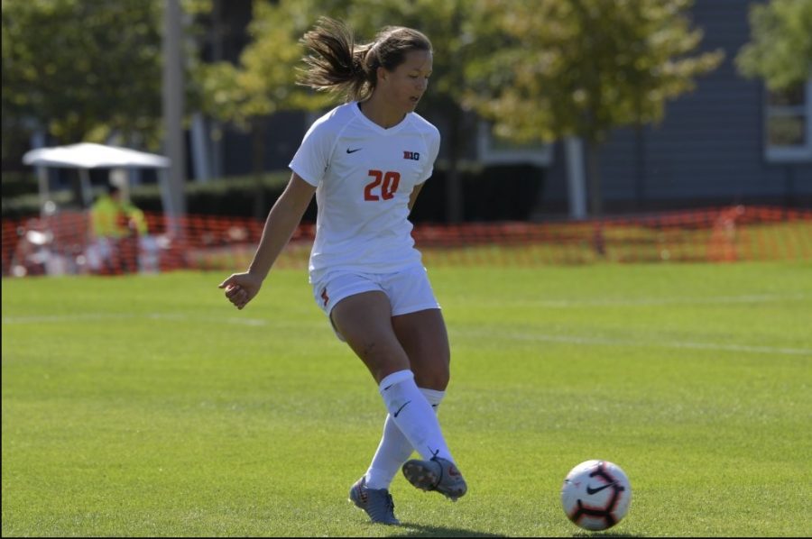 Sophomore Forward Makena Silber passes the ball during the match against Michigan State on Oct. 13, 2019.