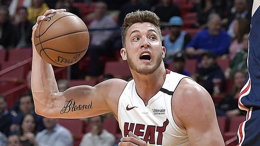 Miami Heat’s Meyers Leonard turns his attention to the Philadelphia 76ers at American Airlines Arena on Jan. 22. Leonard is one of the two Illinois alumni currently playing in the NBA.