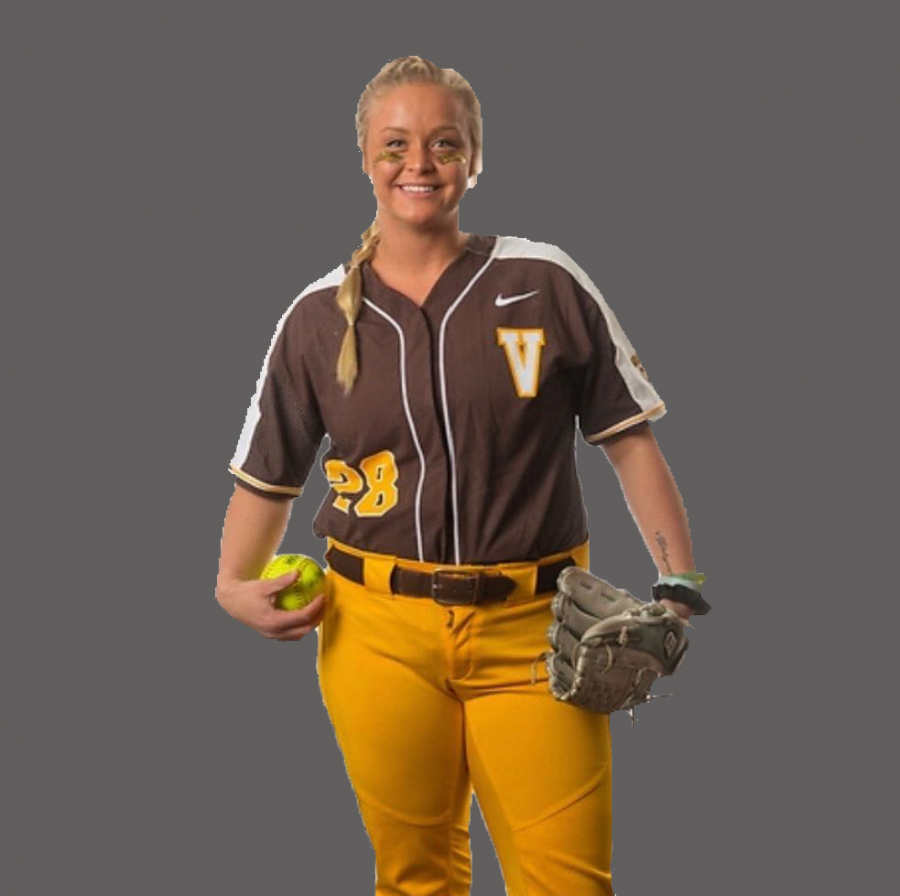 Kelsie+Packard+poses+for+a+headshot+when+she+was+a+pitcher+at+Valparaiso.+Packard+has+recently+transferred+to+Illinois+to+continue+her+softball+career.+