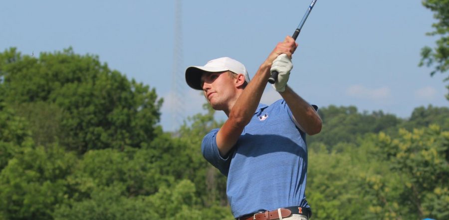 Senior Michael Feagles swings his club on a sunny day. The mens Illinois golf team won the Robert Kepler Intercollegiate tournament Sunday in Columbus, Ohio.