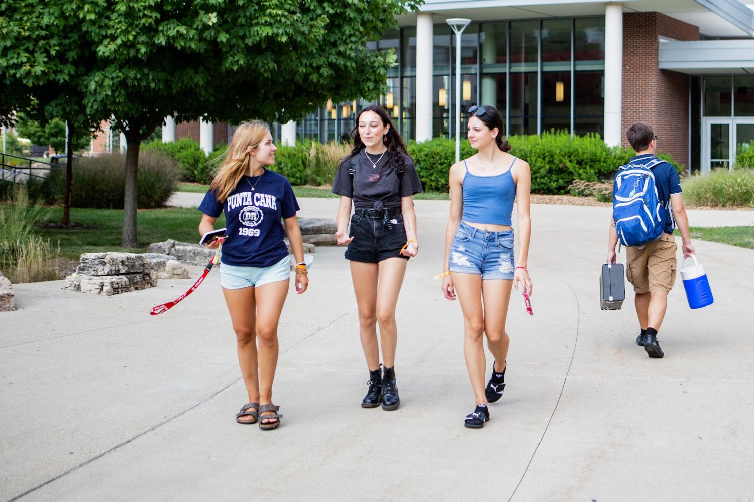 Students Host First R/UIUC Meetup - The Daily Illini